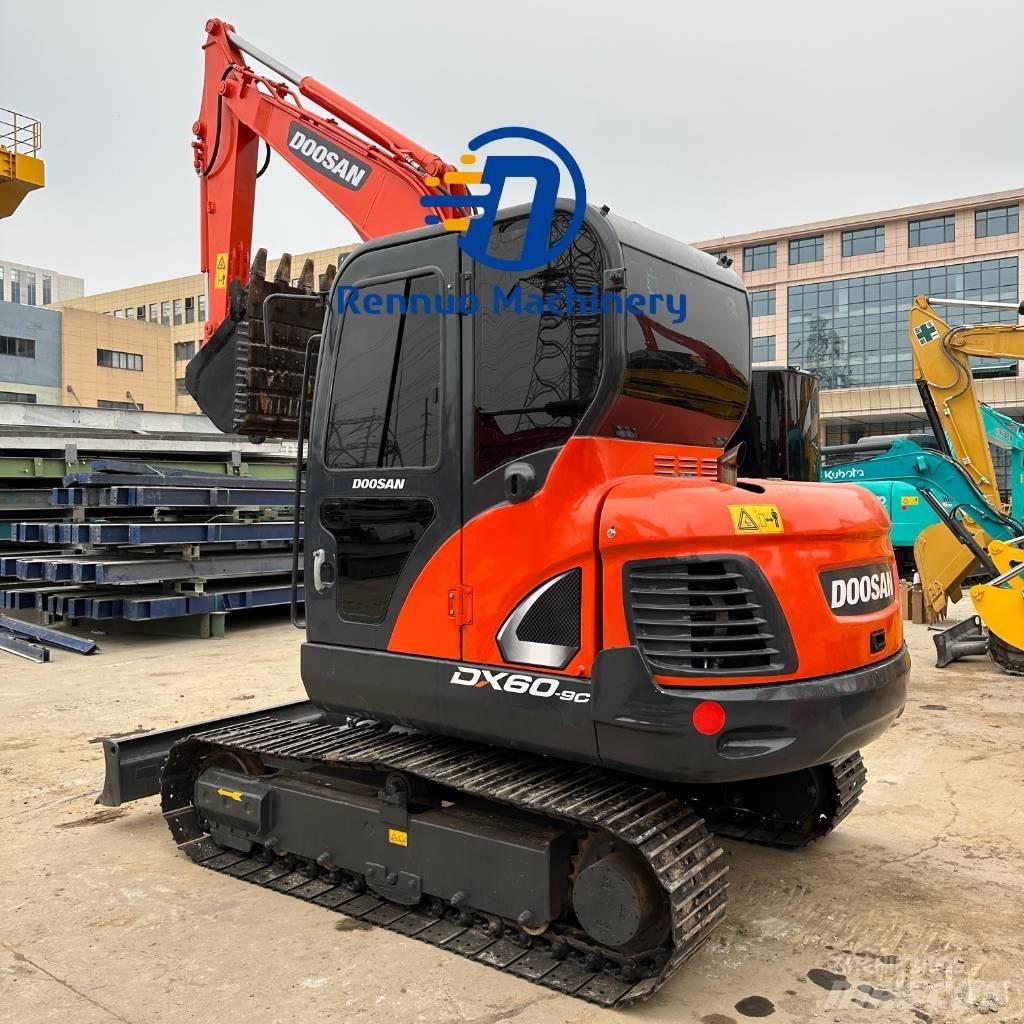 Doosan DX 60 Mini bageri <7t