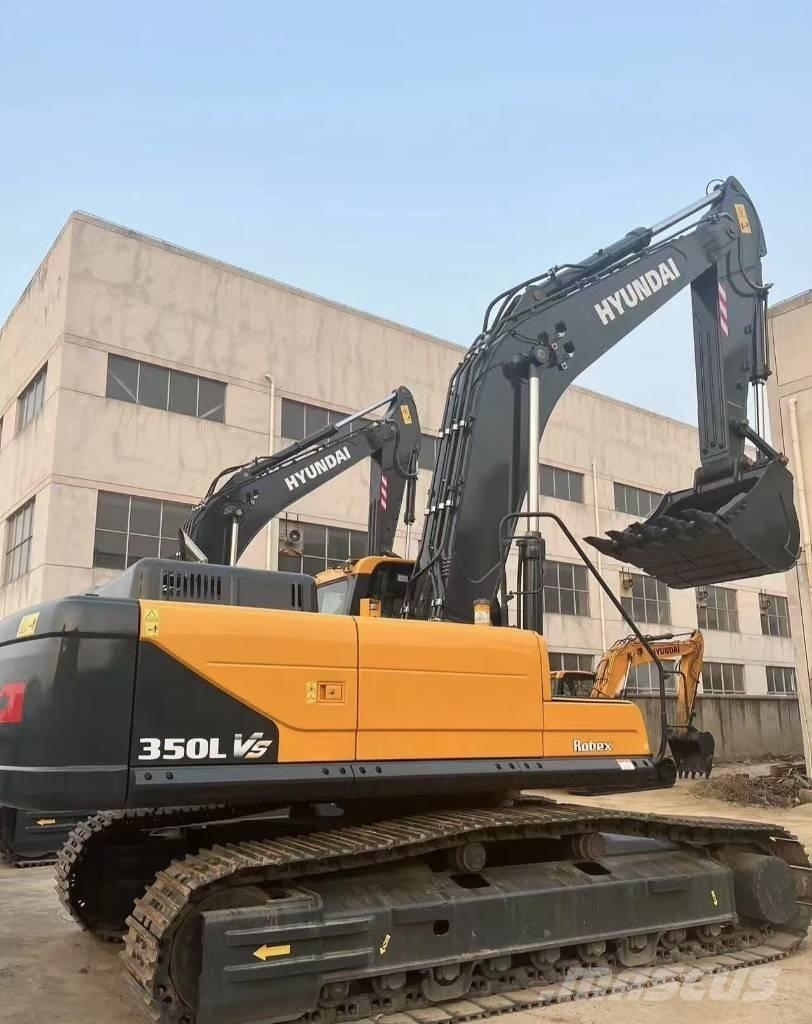 Hyundai 350 L VS Bageri gusjeničari