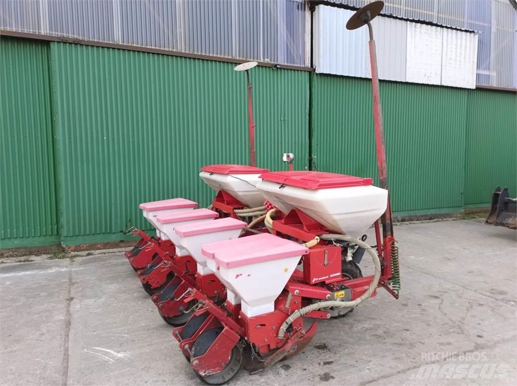 Accord Optima 810 Precizne sijačice