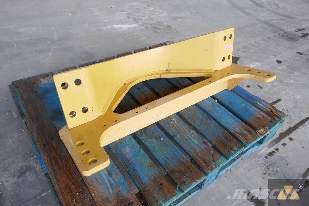 CAT 140M3 Drawbar Ostale komponente