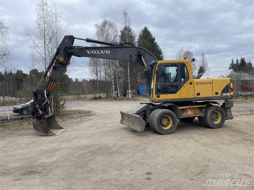 Volvo EW 180 B Bageri na kotačima