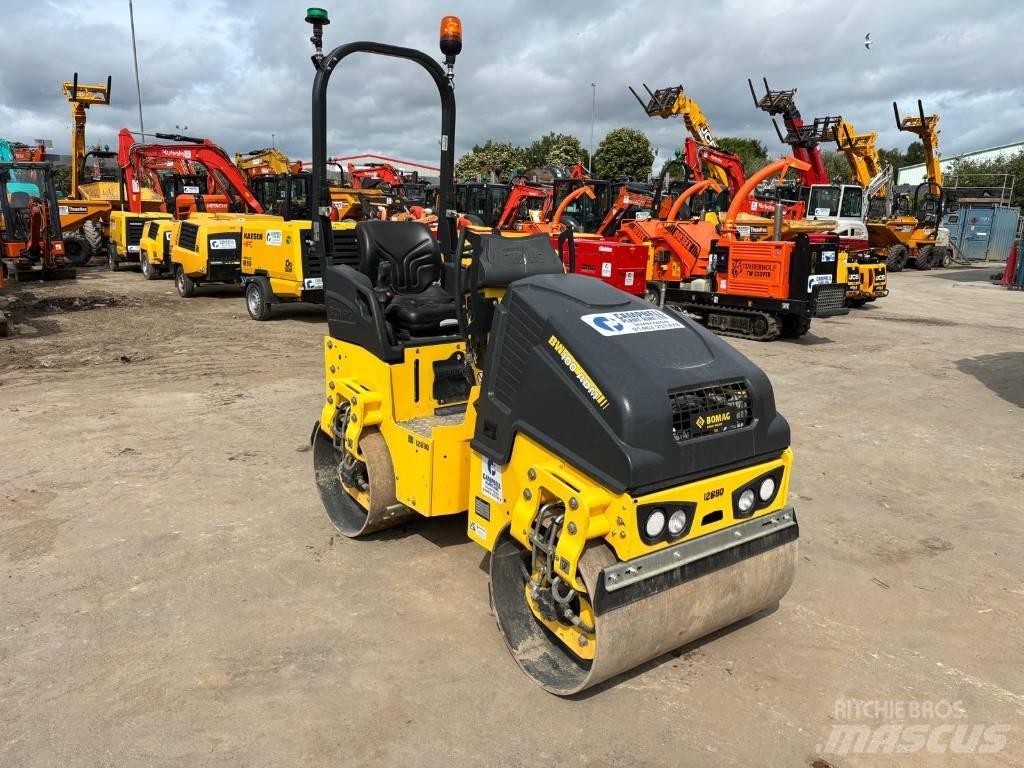 Bomag BW 100 AD M-5 Valjci sa dvojnim bubnjem