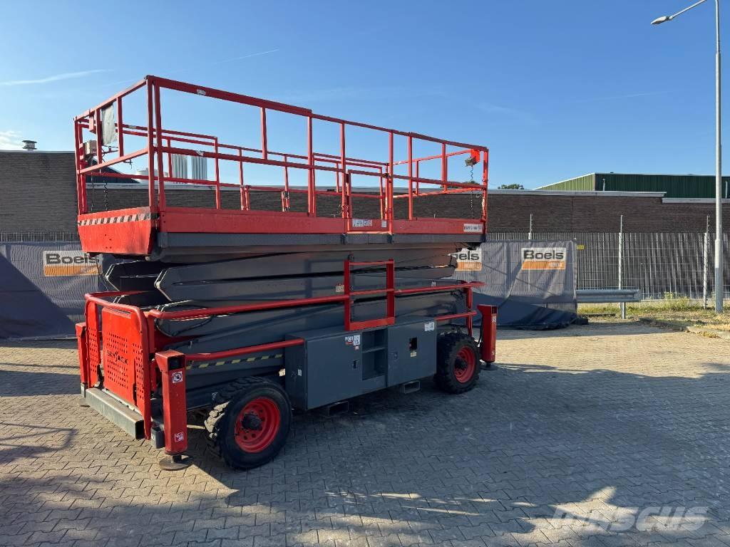 SkyJack 9250RT Škaraste platforme