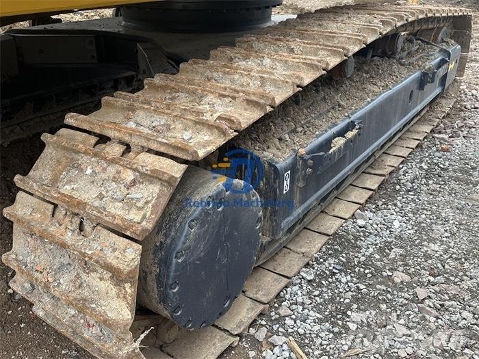 Komatsu PC450-8 Bageri gusjeničari