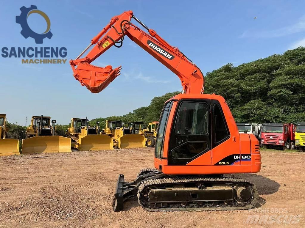 Doosan DH 80 Midi bageri 7t – 12t