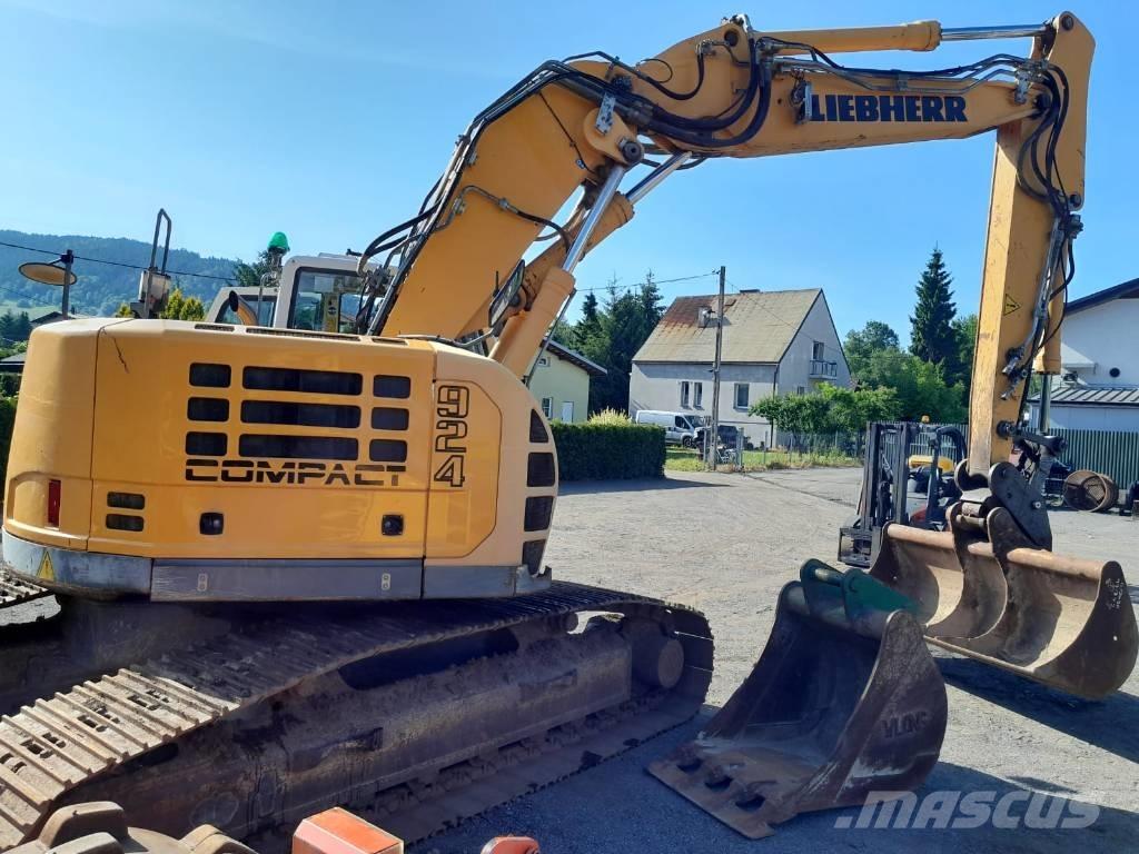 Liebherr R 924 Bageri gusjeničari