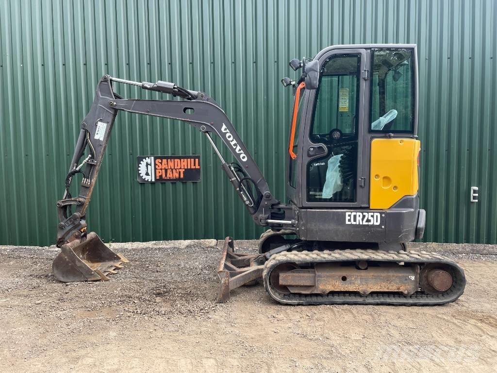 Volvo ECR 25 D Mini bageri <7t