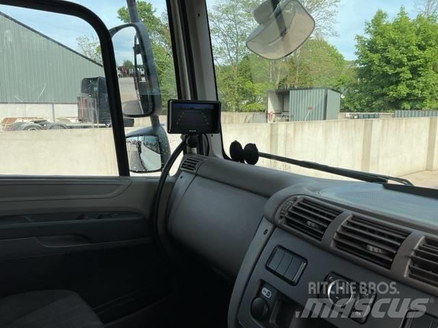 DAF CF 450 Kamioni s ravnim pločom / vitlom