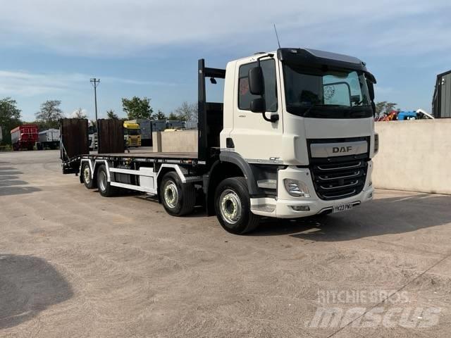 DAF CF 450 Kamioni s ravnim pločom / vitlom