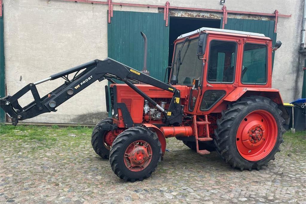 Belarus MTS 82 Traktori