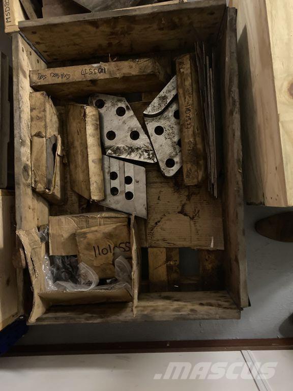 Genesis GXP 400R Škare