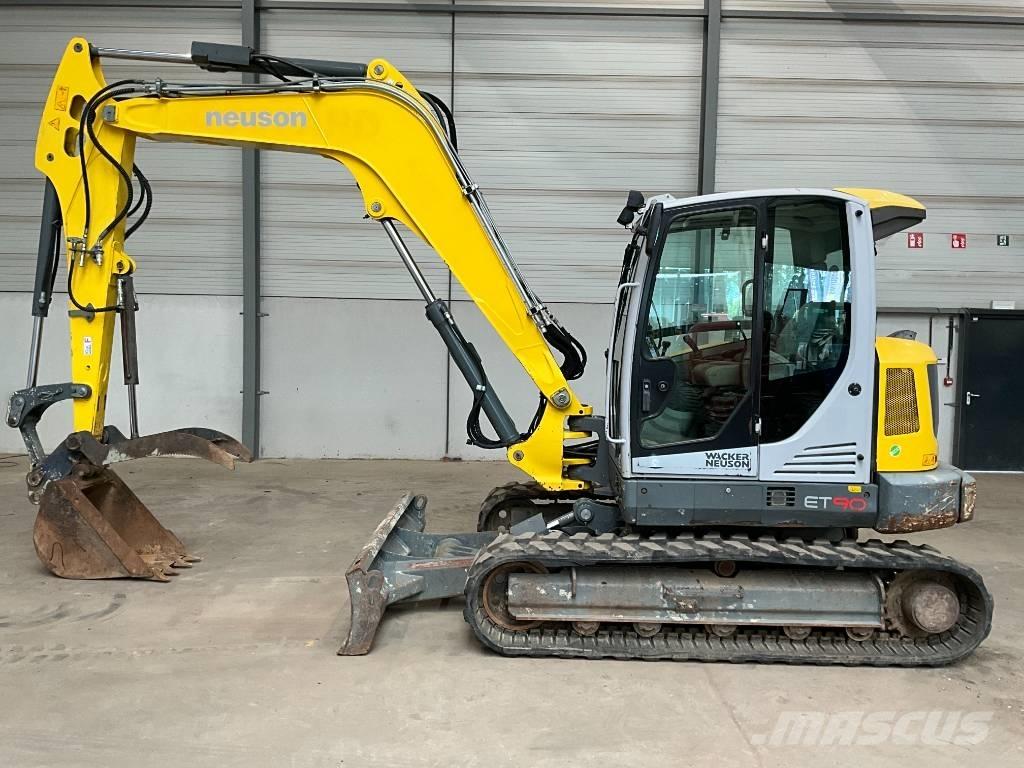Neuson ET 90 Midi bageri 7t – 12t