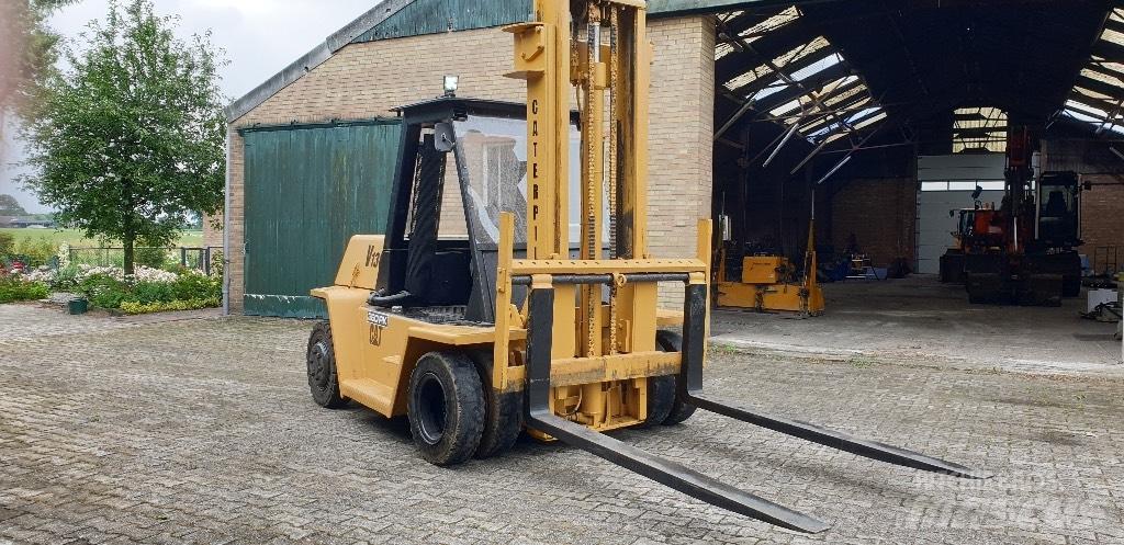 CAT 12000 KG Dizelski viličari