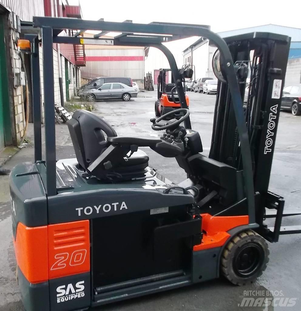Toyota 7 FBEF 20 Električni viličari