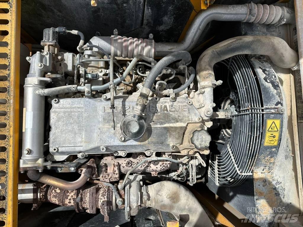 JCB JS 240 N LC Bageri gusjeničari