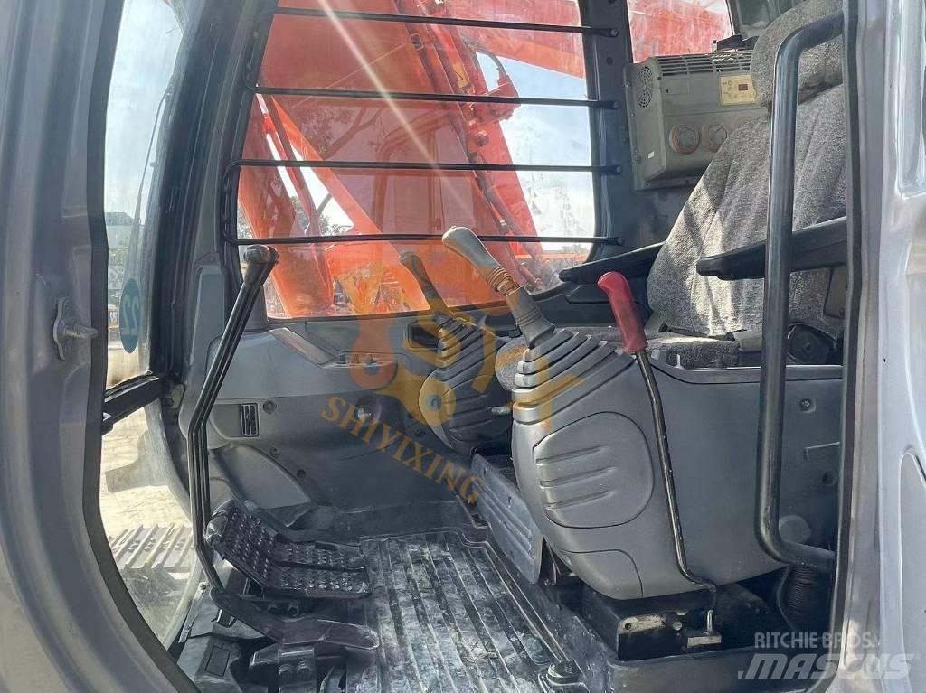 Hitachi EX 120 Bageri gusjeničari