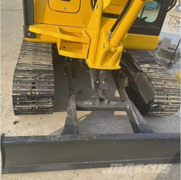 Komatsu PC56-7 Mini bageri <7t