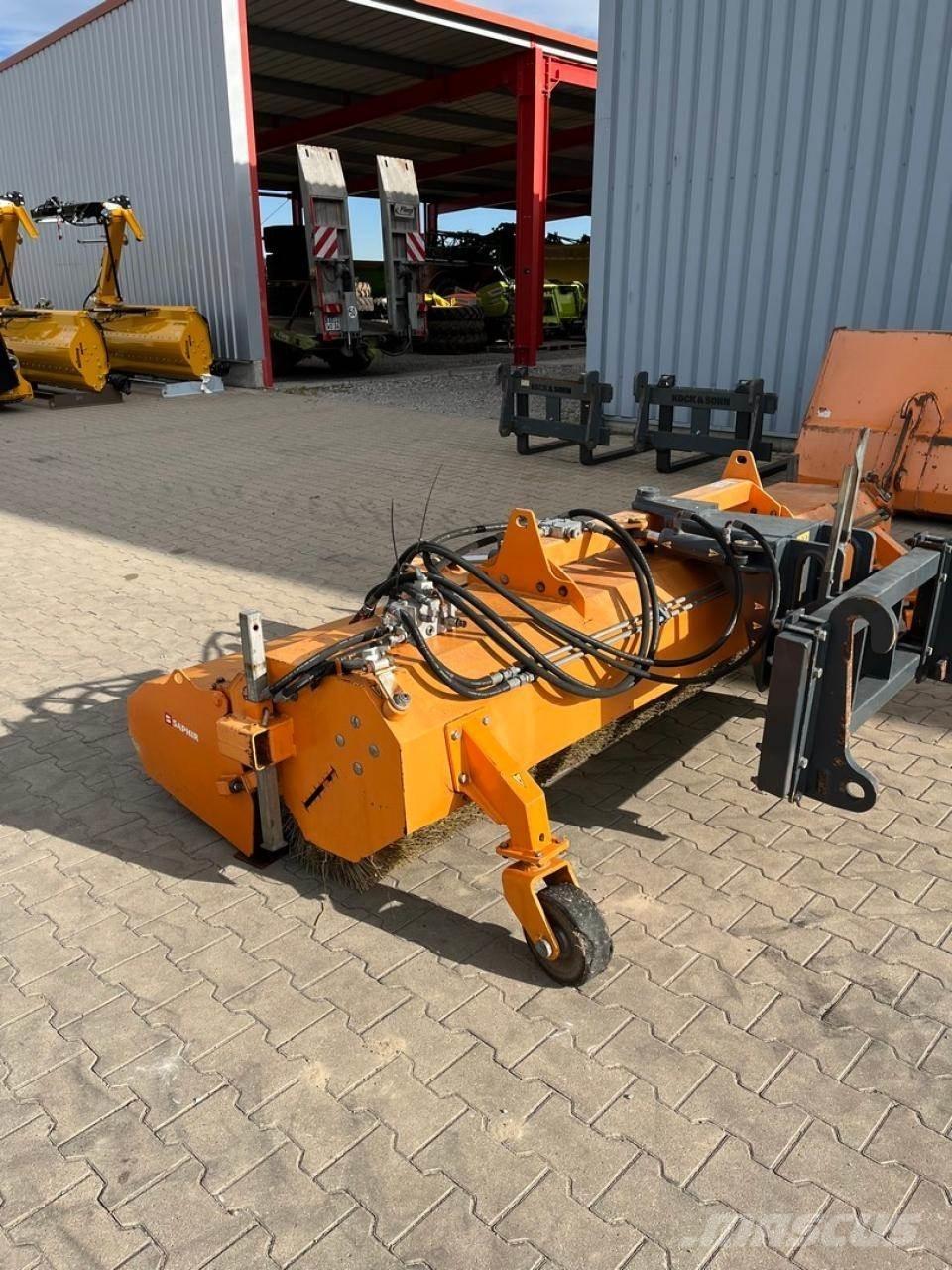 Saphir PKM 29 Strojevi za metenje