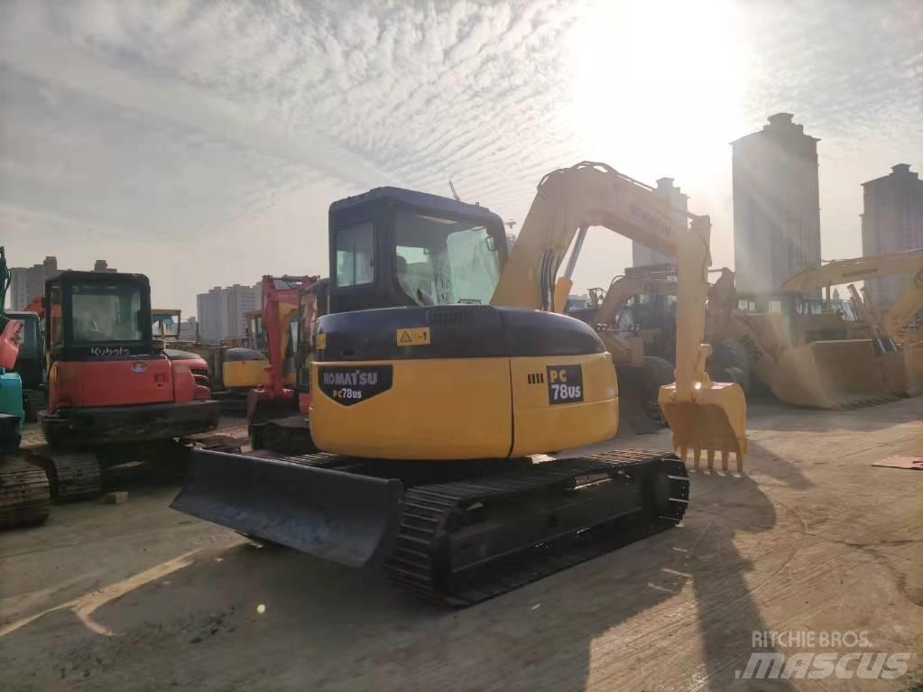 Komatsu pc78 Bageri gusjeničari