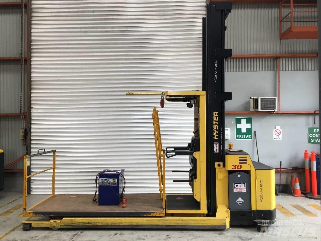 Hyster R30XMF2 Visokopodizni komisioni viličar
