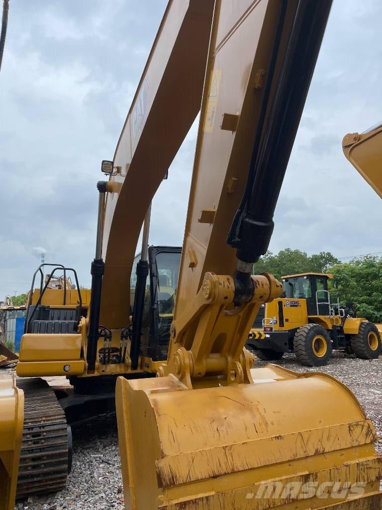 CAT CAT323GX Midi bageri 7t – 12t