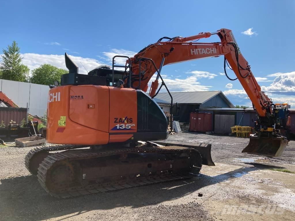 Hitachi ZX 135 US-6 Bageri gusjeničari