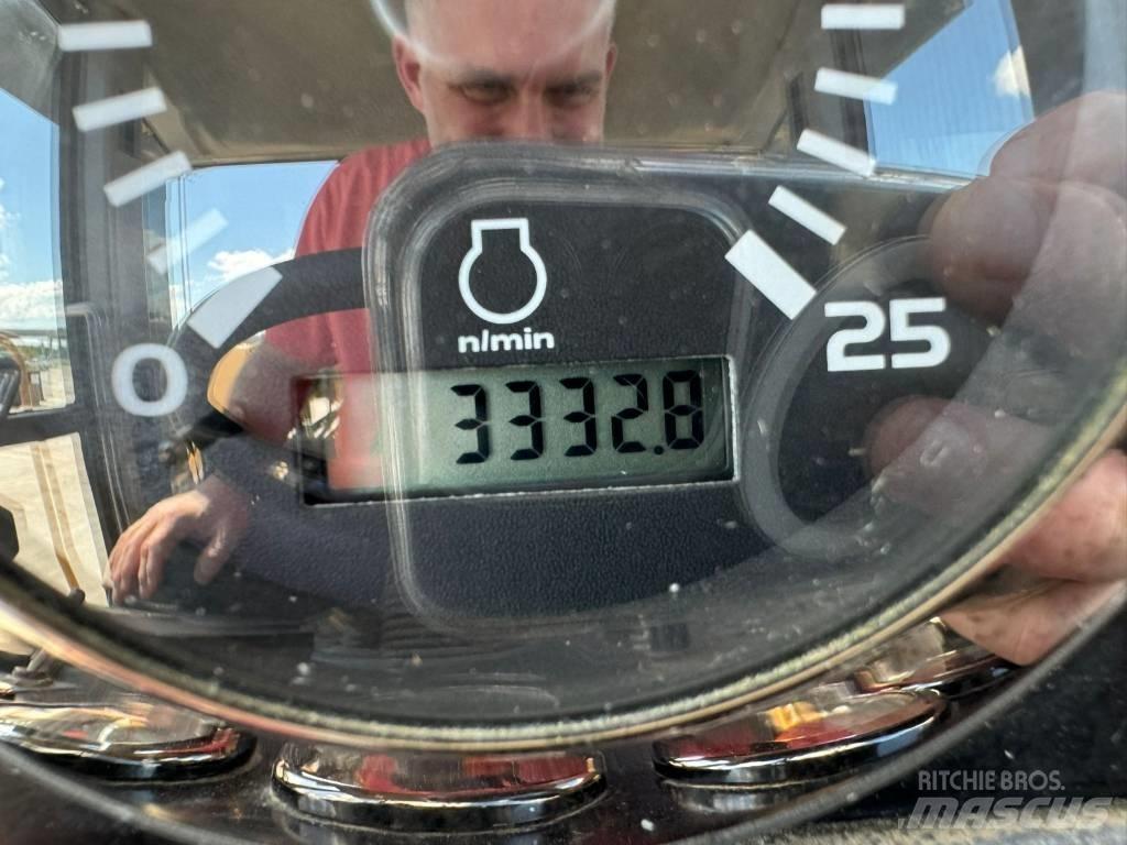 CAT RM 300 Uređaji za recikliranje asfalta