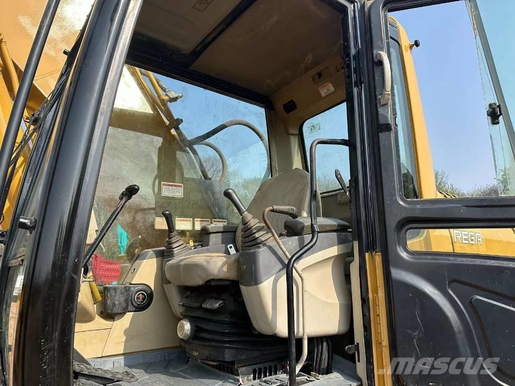 CAT 325CL Bageri gusjeničari