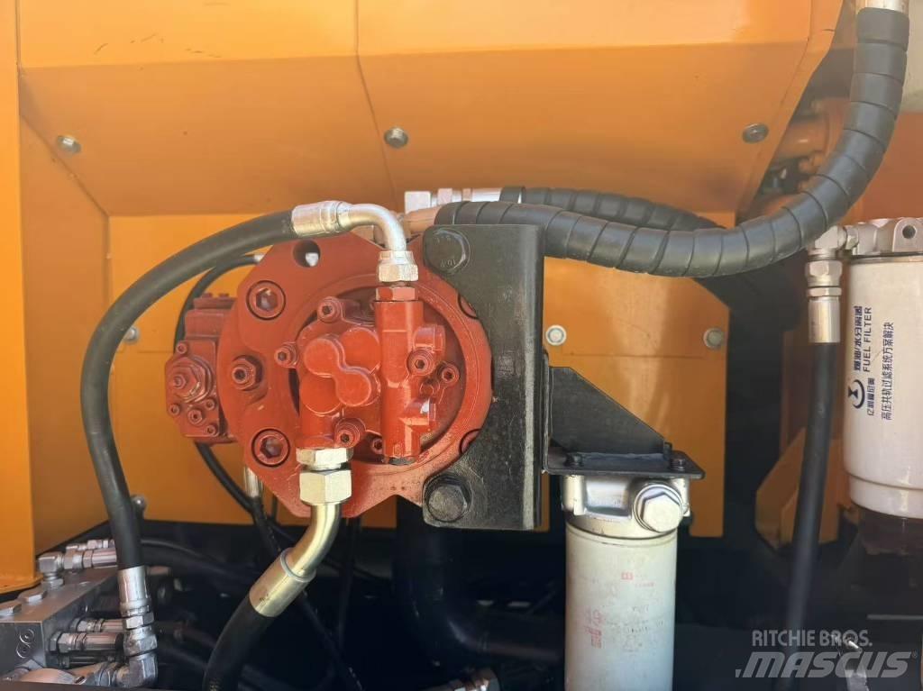 Hyundai R220LC-9S Bageri gusjeničari