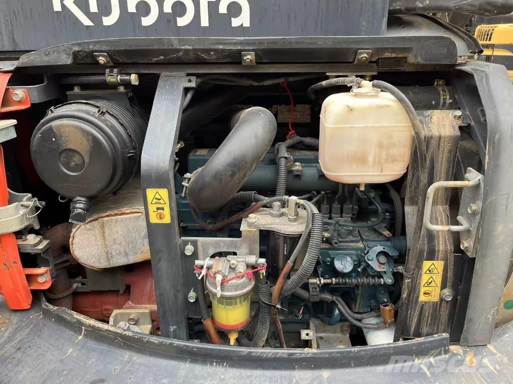 Kubota KX155-5 Bageri gusjeničari
