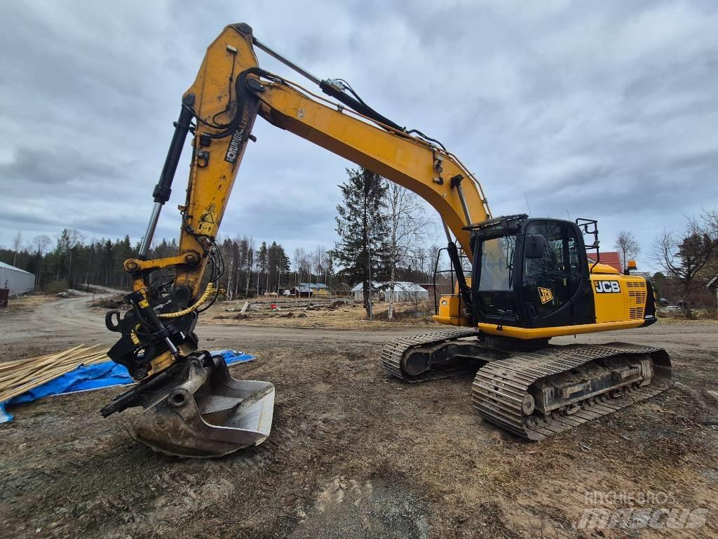 JCB 220 Bageri gusjeničari