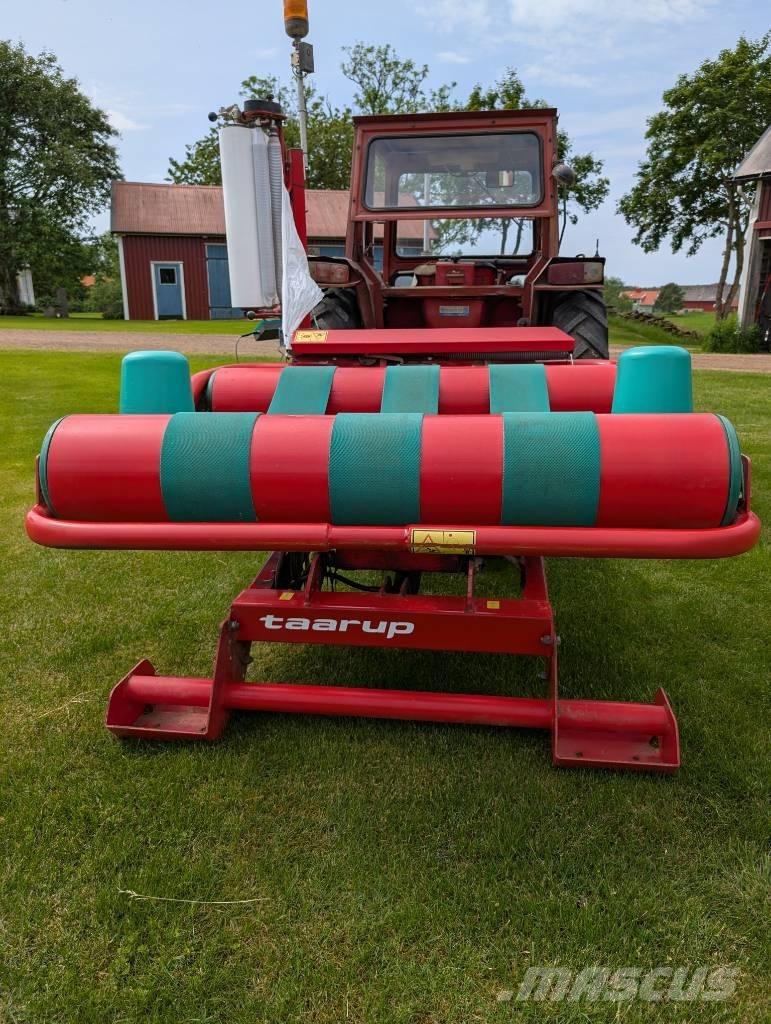 Kverneland 7120 Ovijači bala