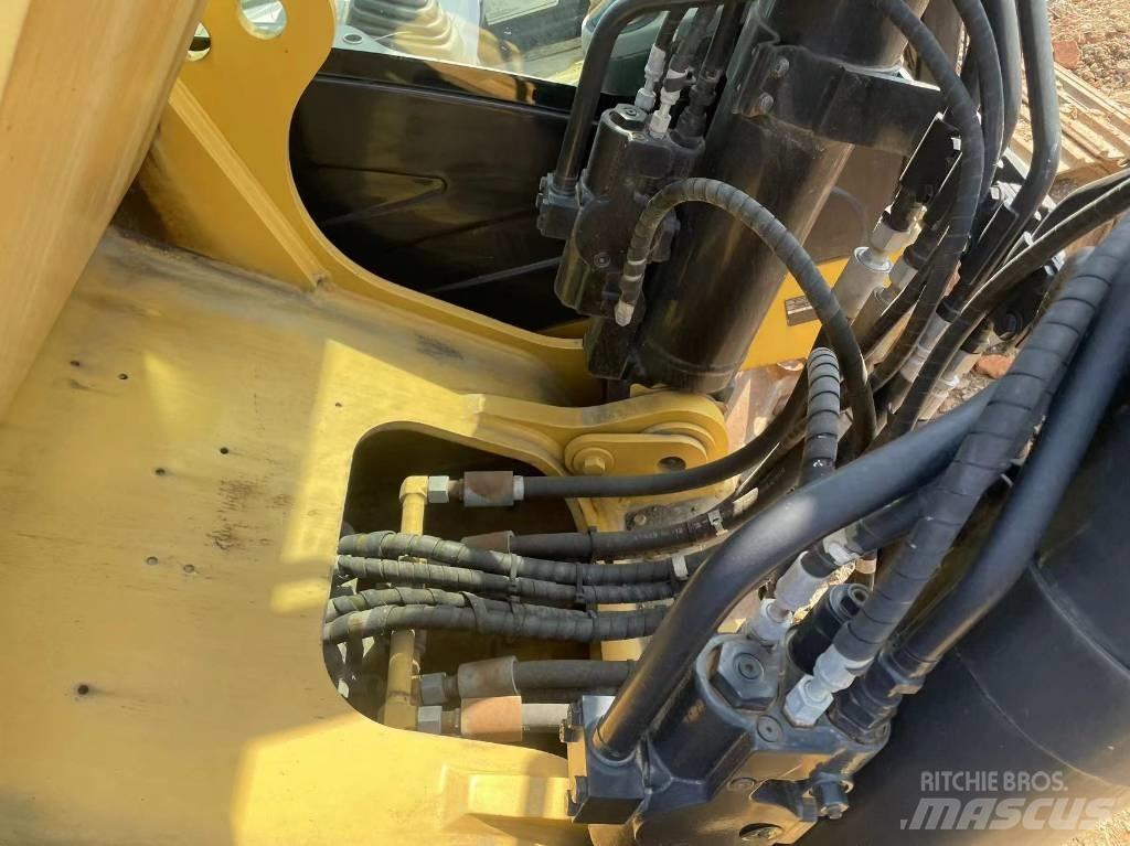 CAT 329 D Bageri gusjeničari