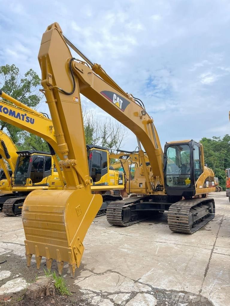 CAT 320 C L Bageri gusjeničari