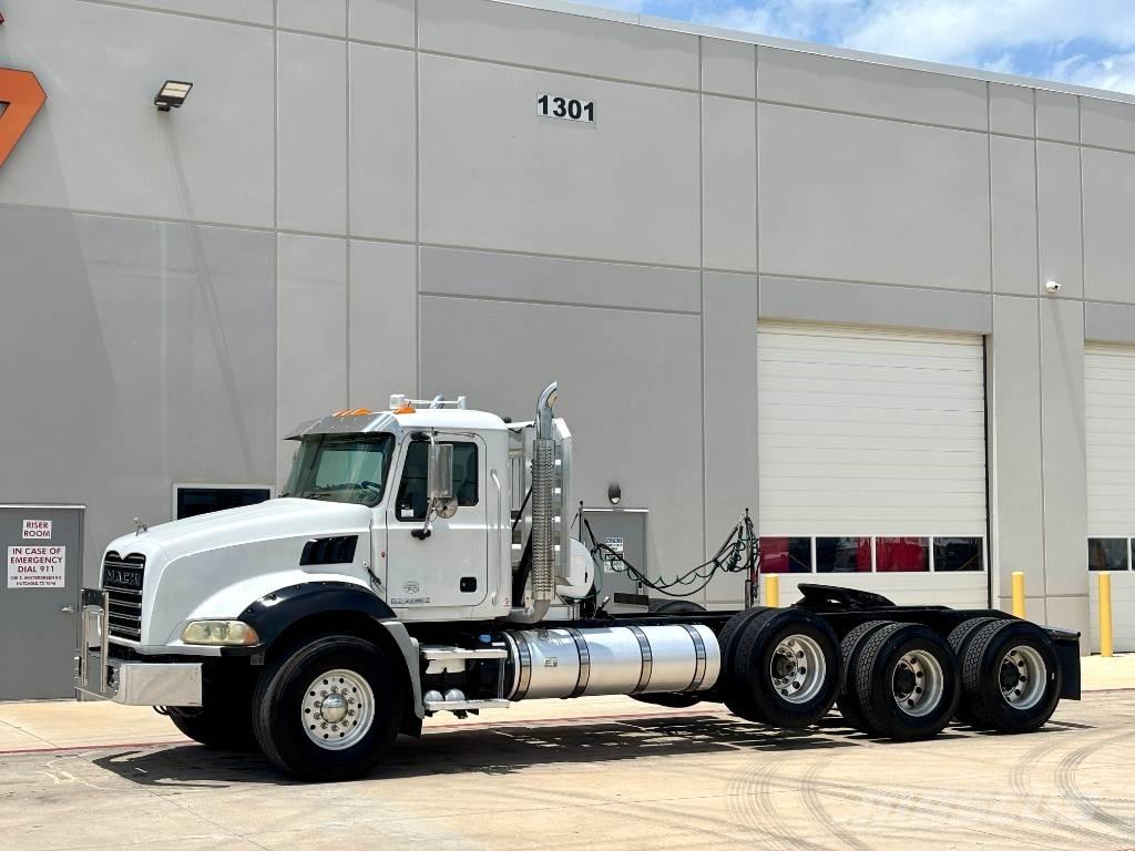 Mack Granite GU 813 Traktorske jedinice