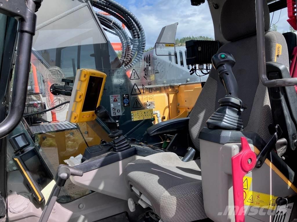Volvo ECR 235 E Bageri gusjeničari