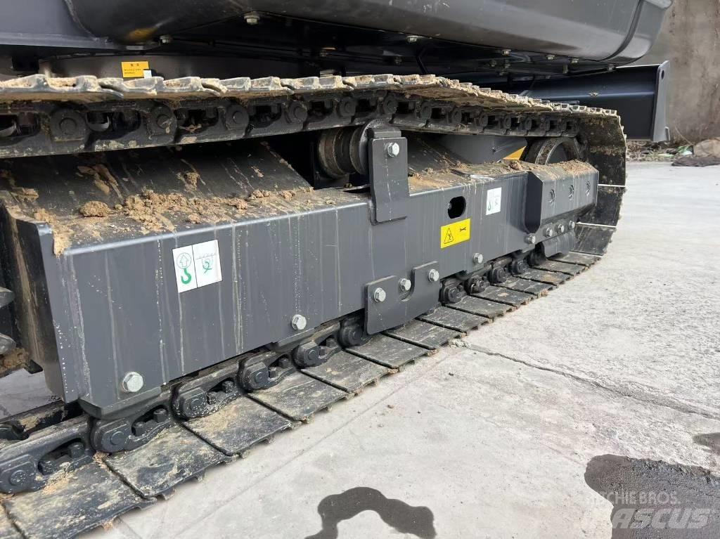 Develon DX 60 E-10 N Mini bageri <7t