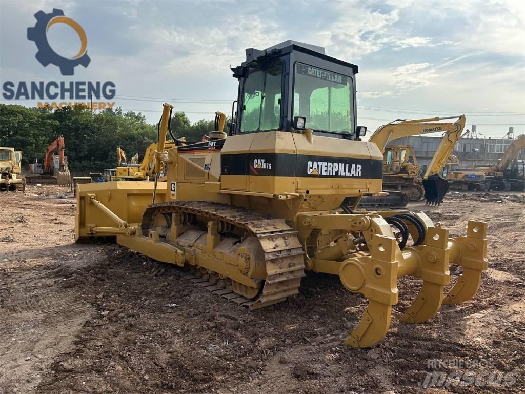 CAT D7G Buldožeri gusjeničari