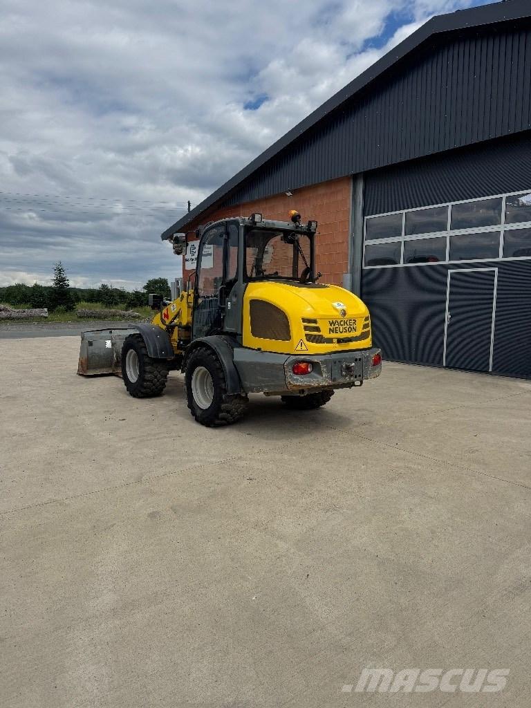 Wacker Neuson WL 44 Utovarivači na kotačima