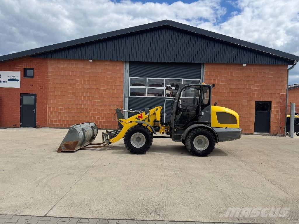 Wacker Neuson WL 44 Utovarivači na kotačima