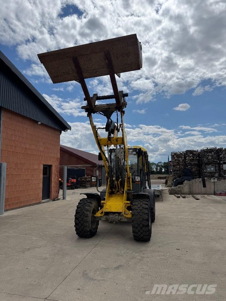 Wacker Neuson WL 44 Utovarivači na kotačima