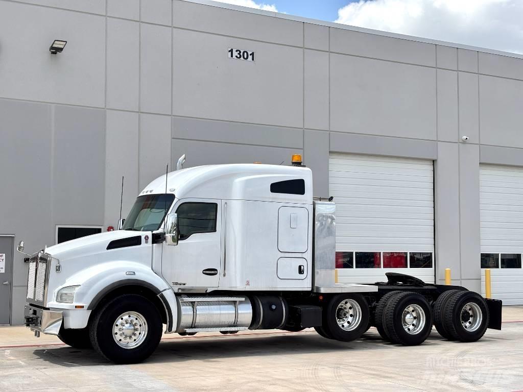Kenworth T 880 Traktorske jedinice