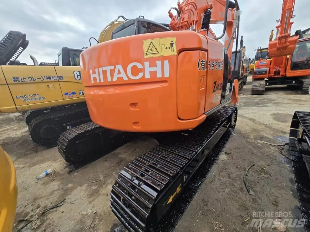 Hitachi ZX 135 US Bageri gusjeničari