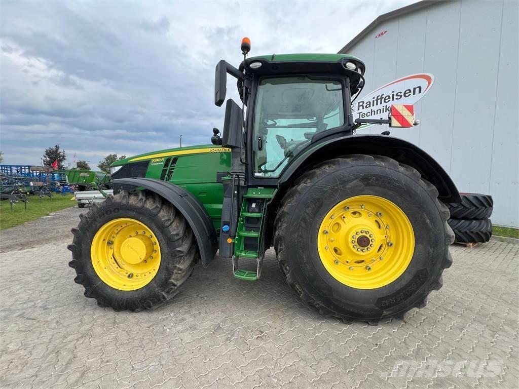 John Deere 7310 R Traktori