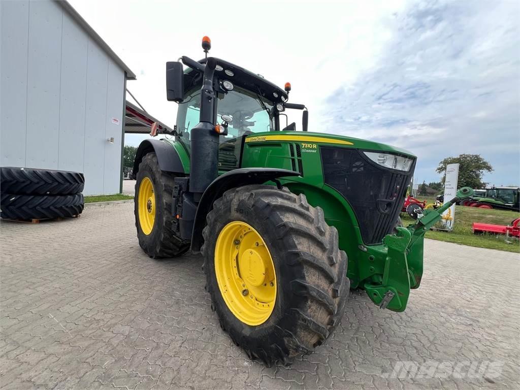 John Deere 7310 R Traktori