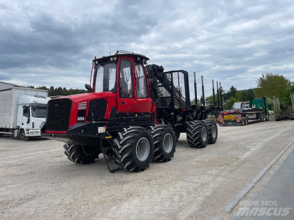 Komatsu 855 Forvarderi