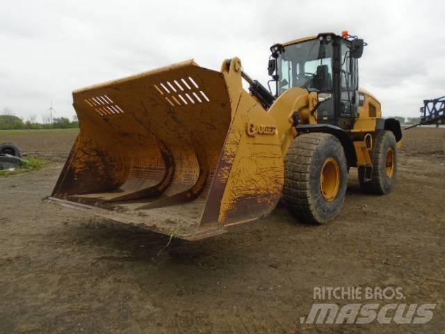 CAT 938M Utovarivači na kotačima