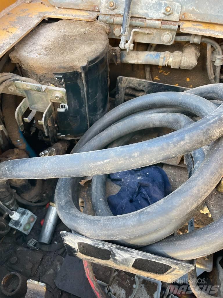 Liebherr R 926 LC Bageri gusjeničari