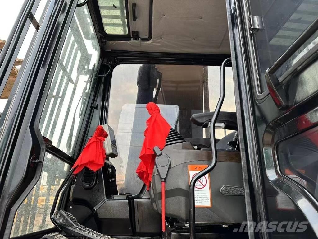 Sany SY 245 C Bageri gusjeničari