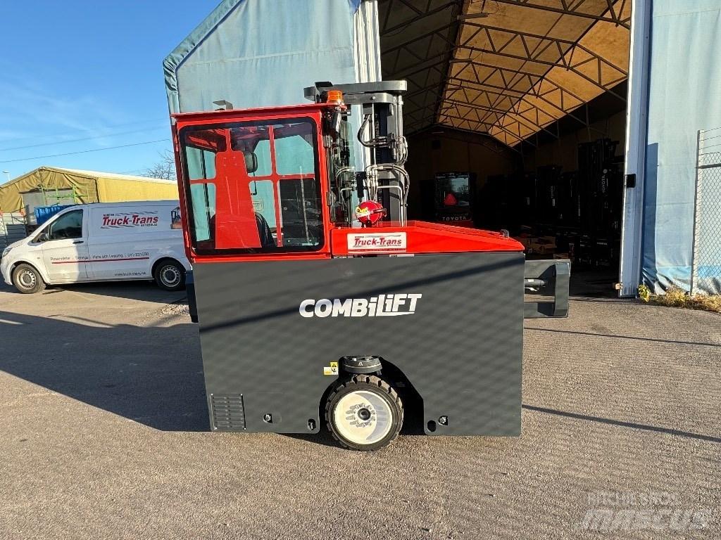 Combilift C3000ET Viličari sa 4-stranskim dohvatom